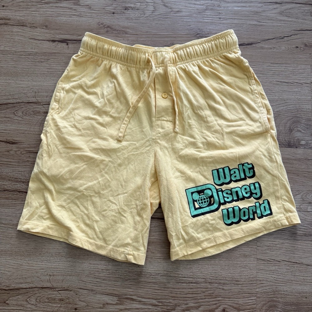 Vintage Disney Womens Size XS Walt Disney World Shorts Yellow